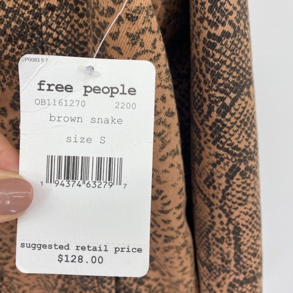 Free People Trucker Denim Jacket Womens size small snake print - Picture 8 of 13